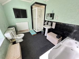 Photo 18- click for photo gallery